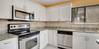 5715 FAIRWAY PARK Drive Gallery 5