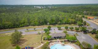 1035 Limpkin St, Crestview Gallery 39