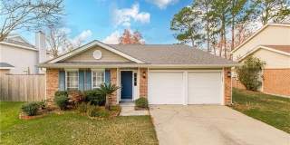 119 LARCHWOOD Drive Gallery 1