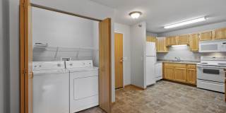 Creekside Commons Apartments Gallery 43
