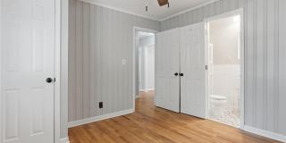 1111 N Valley Drive Gallery 25