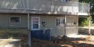 2 bedroom 1 bath lower unit-Cheney Available for a September 10th Move In!! Gallery 1