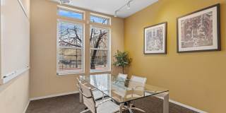 Uptown Lake Apartments Gallery 22