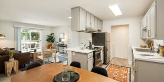 Canyon Creek Apartment Villages Gallery 15