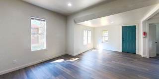 160 S Fredericksburg St Gallery 8