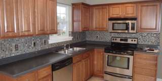 Nice 3 Bed 2 Bath House! Gallery 8