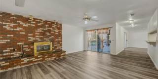6760 W Oakey Boulevard Gallery 16