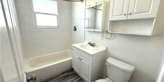 2238 Eastlake Avenue Gallery 8