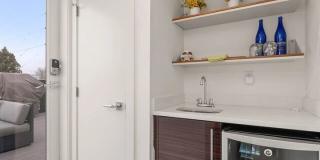 Stunning 2 Bed 3 Bath Home in Queen Anne Gallery 35