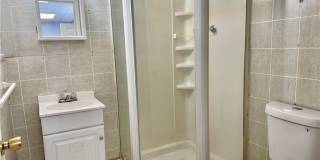 561 Janet Lane Gallery 23