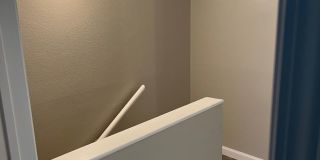 2 story 2 Bed 1 Bath - 2 Parking - Water Paid Gallery 13