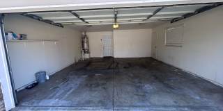 Now Available! 3 Bedroom Home in North West Visalia! Gallery 28