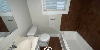 176 Clark Place Gallery 15