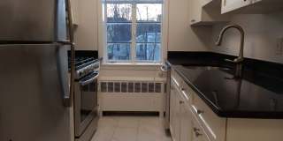 Brookline 2 Bedroom – Heat & Hot Water Included – 755 Sq Ft Gallery 6