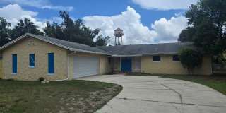 3 bed / 2 bath plus den Home in Eatonville Gallery 1