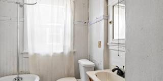Spacious 1BR Condo in Saint Louis Gallery 6