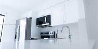 5300 W 21st Ct Gallery 3