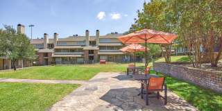 Country Club Gallery 19