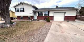 3BR Home with Spacious Backyard  Fireplace Gallery 1