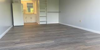 Studio Apartment in Hollister Gallery 1