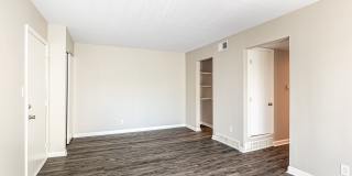 Mission Manor Apartments Gallery 6