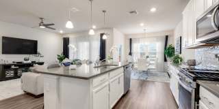 4-Bedroom Home with 2 Primary Suites Near Randolph AFB Gallery 9