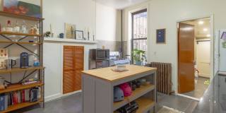 318 11th Street Gallery 2