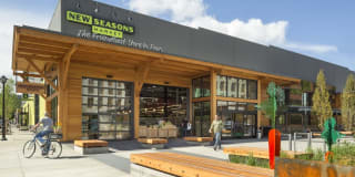 LL Hawkins Gallery 20