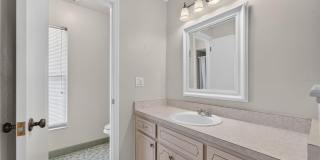125 E FAITH Terrace Gallery 19