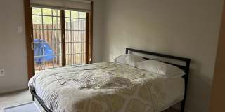 Beautiful Townhouse in the Heart of Burke Centre! Gallery 21