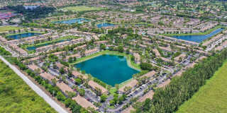 1260 SE 31st Ct Gallery 1