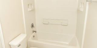 Centrally Located Townhouse Available! Gallery 9
