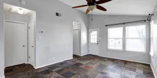 9406 Swans Crossing Gallery 4