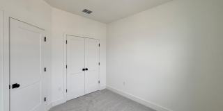 15190 GROVESIDE ROAD Gallery 13