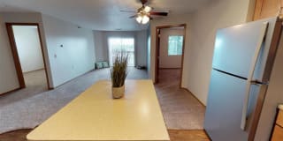Oxbow Park Apartments Gallery 30