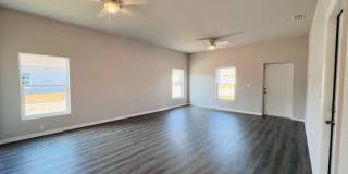 3BR/2BA Gated Community in Sebring Gallery 3