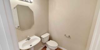 Smyrna Townhome - 3BR / 3.5BA Gallery 9