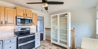 ***$500 Off First Months Rent** Remodeled 4 Bedroom 2 Bath House In Louisville! Gallery 11