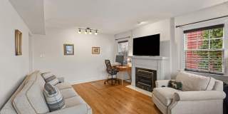 810 QUEEN Street Gallery 4