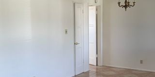 **MOVE-IN DEPOSIT SPECIAL** Lovely 2 Bedroom & 1 Bathroom Gallery 9