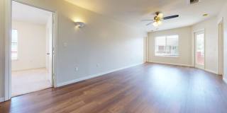 University Place Condo - Building 515, Unit 201 Gallery 13