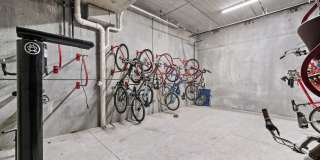 The Maxwell Downtown Des Moines Gallery 163