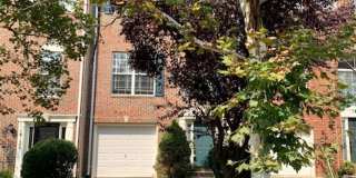 Beautiful 3 BR 2 FB, 2 HB with garage, deck, patio, come see! Gallery 1