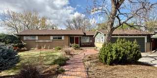 Sprawling 6 BR 4 BA Applewood Paradise - Live in Luxury with this Entertainer's Dream! Gallery 1