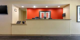 Austin - Metro Gallery 12