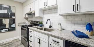 Lofts at North Hills Gallery 2