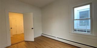 1 Delafield Street unit: 2 Gallery 8