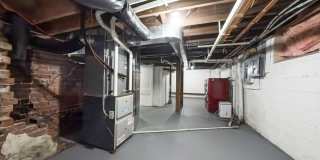 Updated 5 bedroom 2 bathroom home Gallery 21