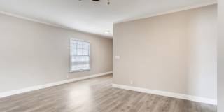 Modern 2 Bedroom House With A Huge Backyard! Gallery 6