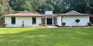 558 Kenwood Road Gallery 1